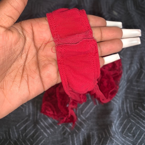 Fashion nova lace bodysuit - Picture 4 of 6